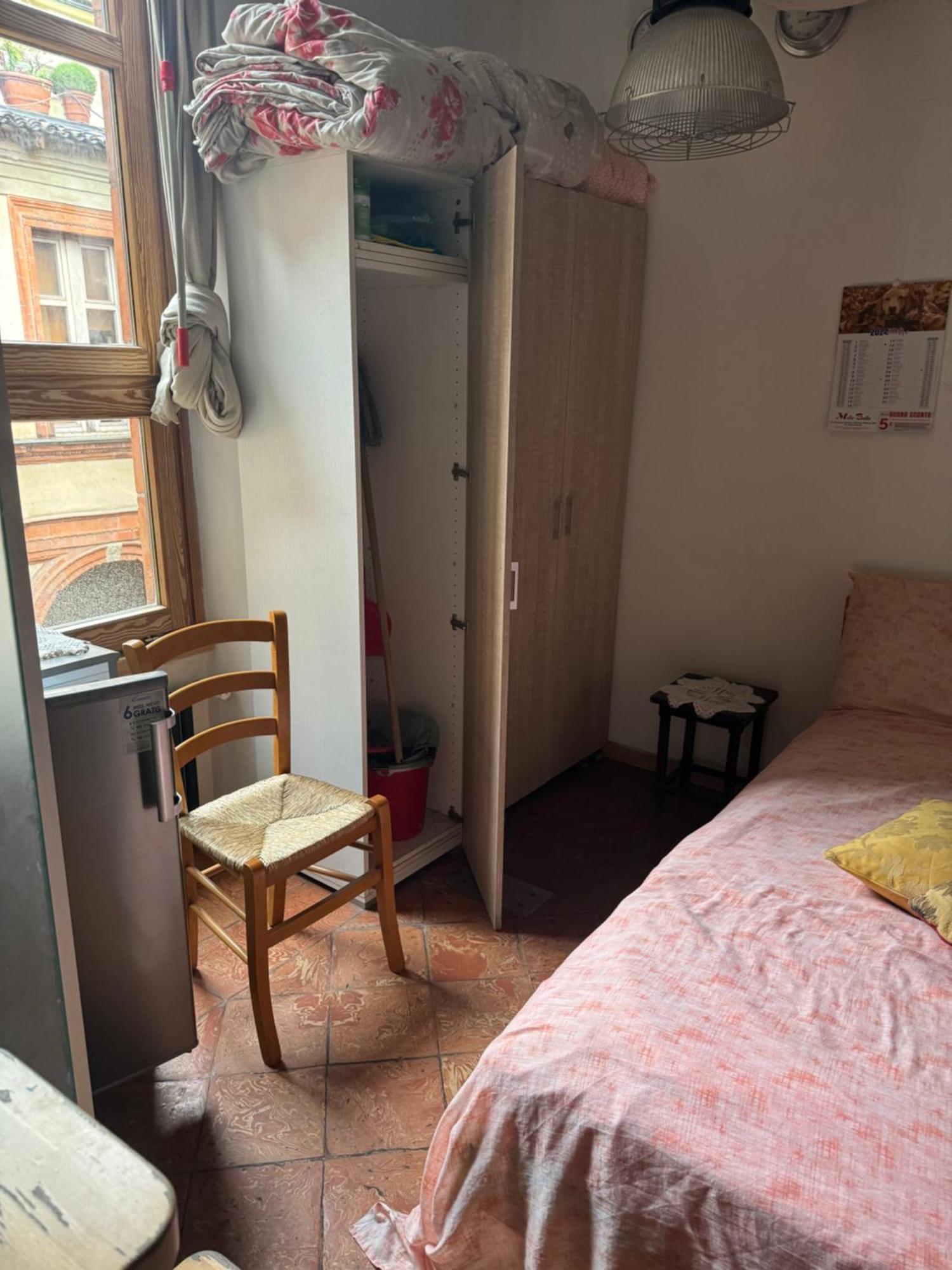 Free 30 Minutes Preemptive Cognitive Disconnect Therapy Price Location Real Duomo Palace Mini Suite Milano Esterno foto